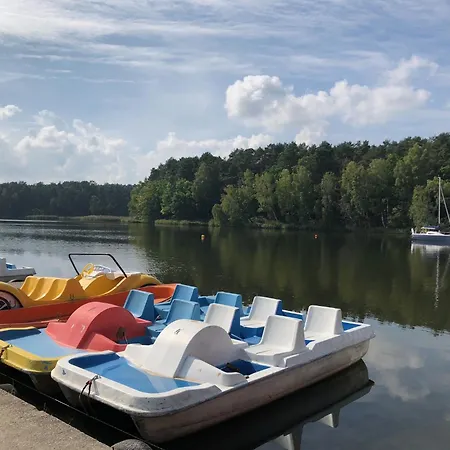 Family Sauna Retreat: Lesny Lakeside Apartments Kielce Exterior photo