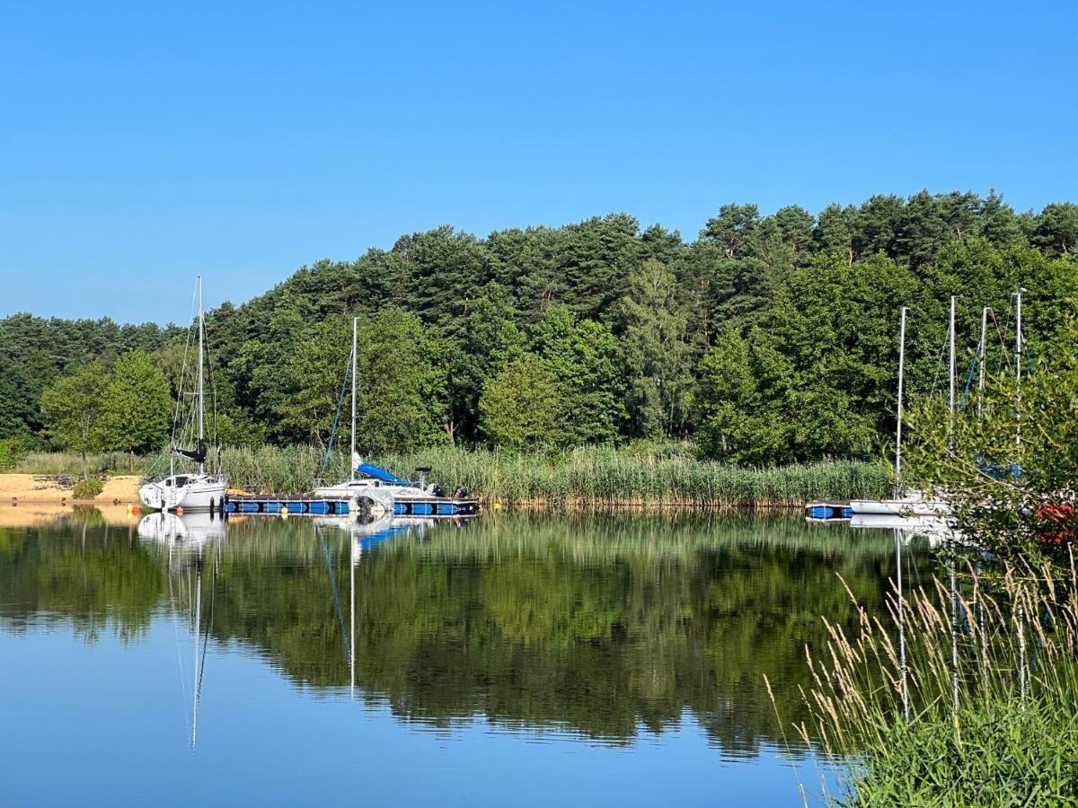 Family Sauna Retreat: Lesny Lakeside Apartment Kielce