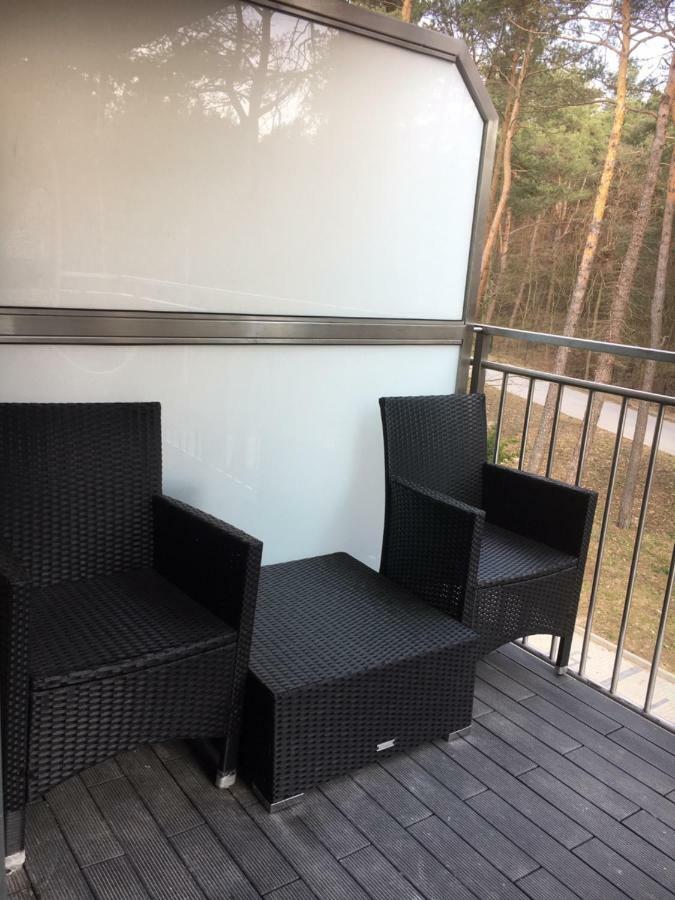Family Sauna Retreat: Lesny Lakeside Apartment Kielce